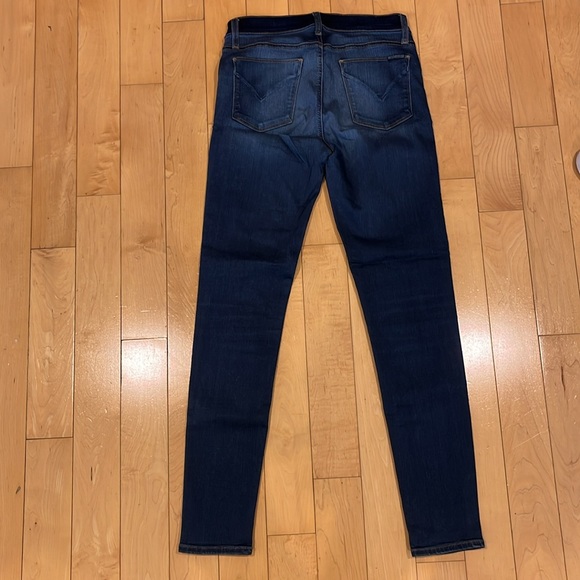 Woman’s Hudson Jeans - Picture 4 of 4
